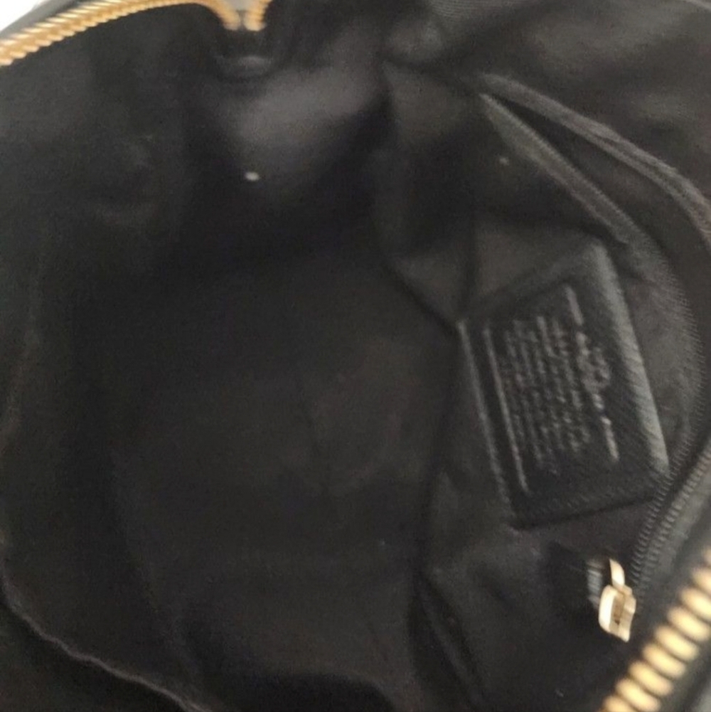 Coach Brown Signature Satchel with Black Trim and Gold Hardware - Picture 5 of 7